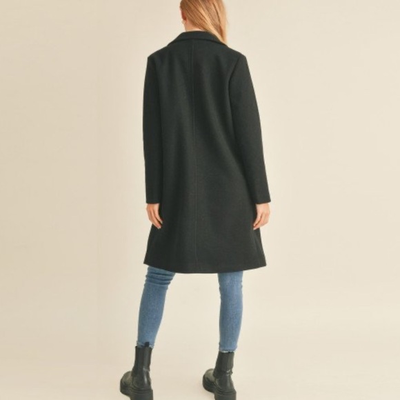 Fabulous single breasted with a notched collar - Picture 5 of 5